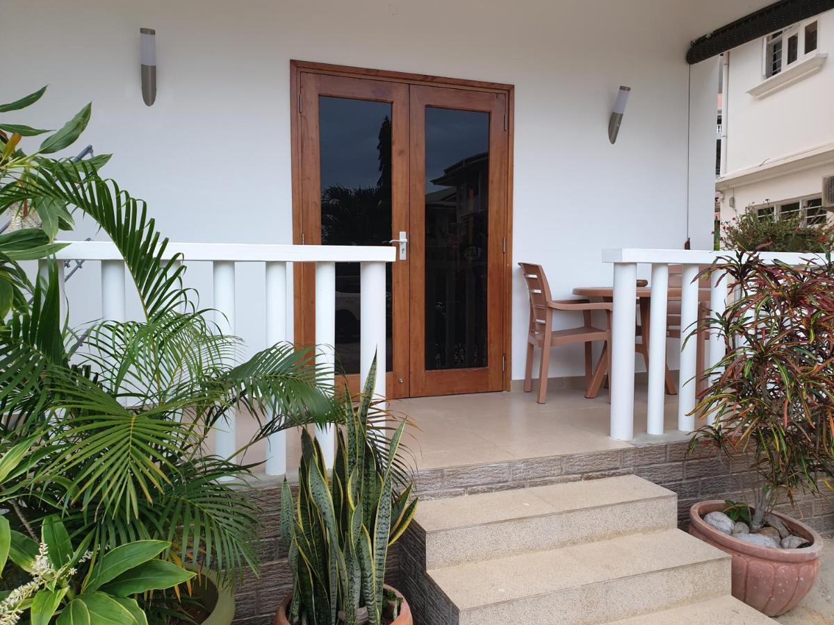 La Maison Hibiscus Self Catering Accommodation Beau Vallon Kültér fotó
