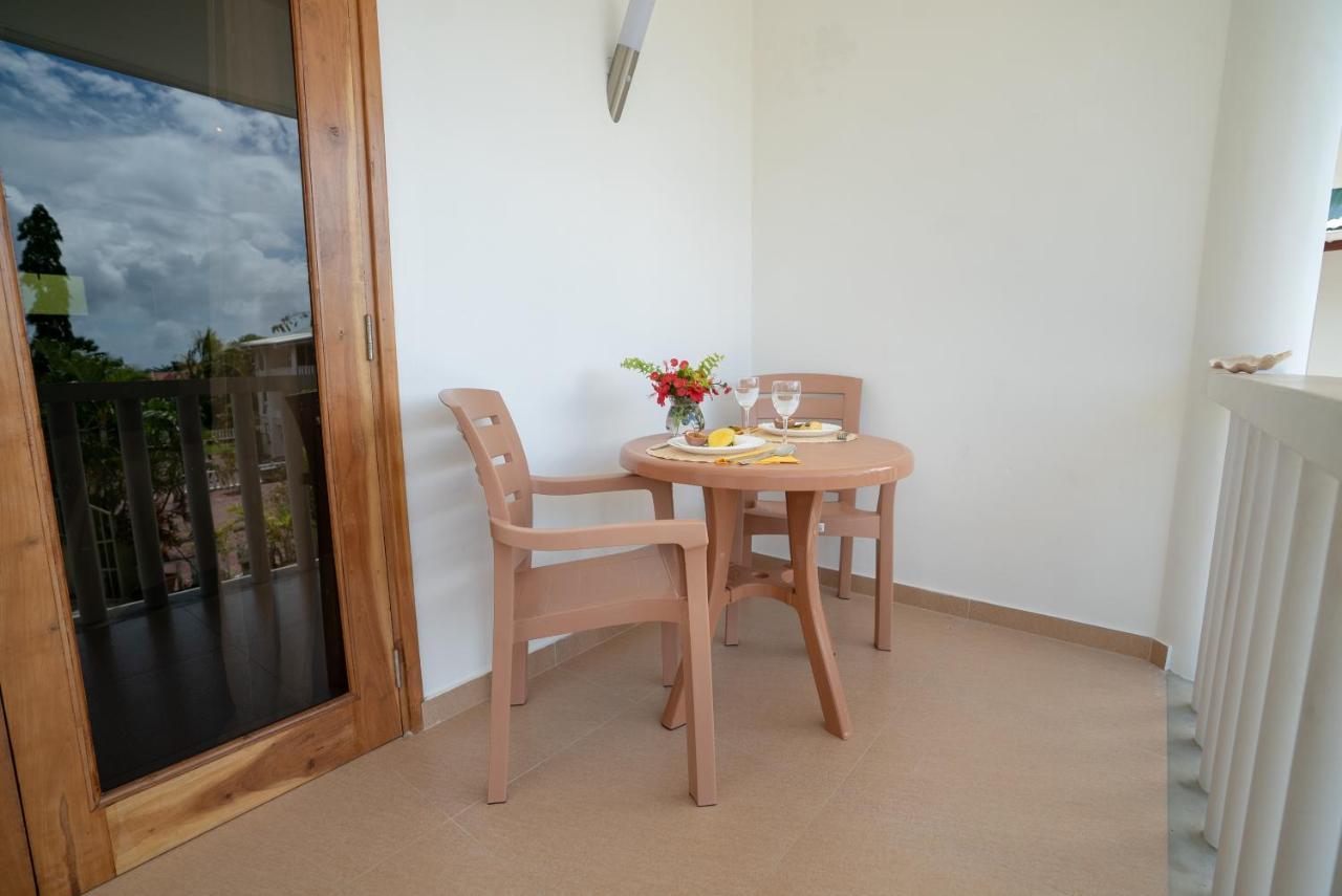 La Maison Hibiscus Self Catering Accommodation Beau Vallon Kültér fotó